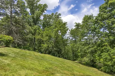 2404 Marble Ln, Pittsburgh, PA 15143 - Photo 3