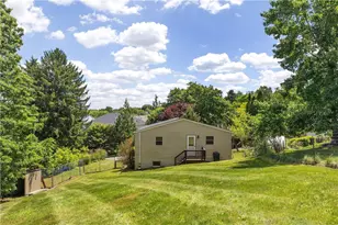 2404 Marble Ln, Pittsburgh, PA 15143 - Photo 3