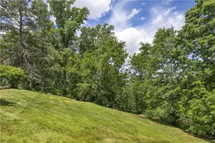 2404 Marble Ln, Pittsburgh, PA 15143 - Photo 3