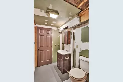 2404 Marble Ln, Pittsburgh, PA 15143 - Photo 23