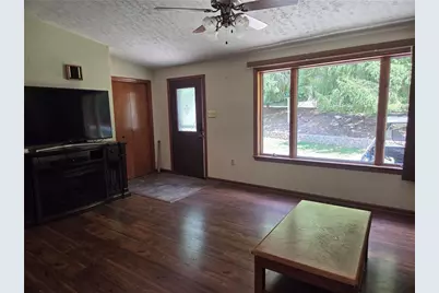 163 Noll Rd, Hanover Township, PA 15043 - Photo 5
