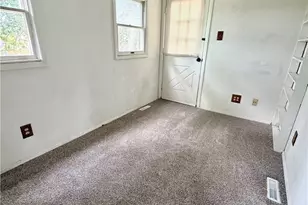 708 Crysler St, Pittsburgh, PA 15226 - Photo 15