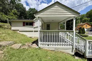 511 California Hollow Rd, North Fayette, PA 15126 - Photo 3