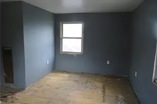 19 Gibson Ave, Washington, PA 15301 - Photo 13
