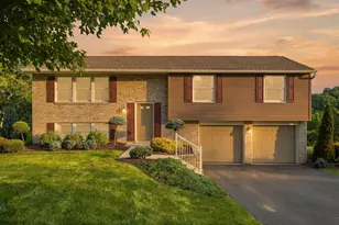 257 Lincoln Dr, Pittsburgh, PA 15241 - Photo 3