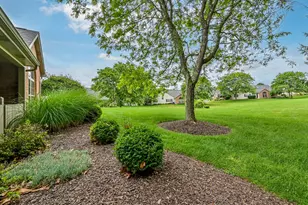 143 Carriage Dr, New Sewickley Township, PA 15042 - Photo 23