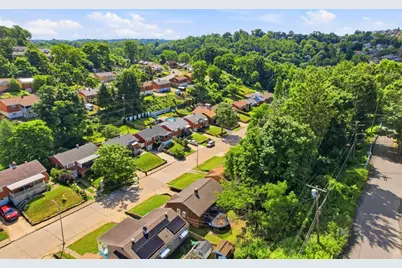 626 Perrilyn St, Pittsburgh, PA 15226 - Photo 33