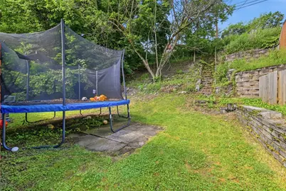 626 Perrilyn St, Pittsburgh, PA 15226 - Photo 27
