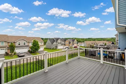 31 Hawthorne Dr, Chartiers, PA 15301 - Photo 3
