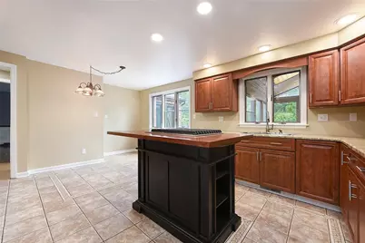 153 Oakwood, Peters Township, PA 15317 - Photo 9