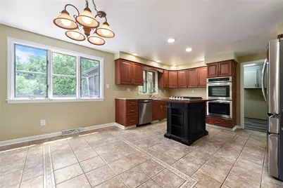 153 Oakwood, Peters Township, PA 15317 - Photo 7