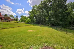205 Coral Dr, Pittsburgh, PA 15241 - Photo 39