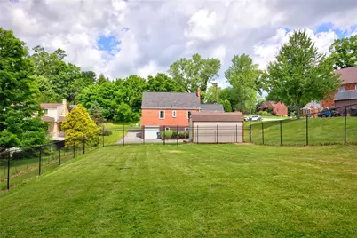 205 Coral Dr, Pittsburgh, PA 15241 - Photo 3