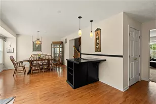6305 Oyster Bay Ct, Bridgeville, PA 15017 - Photo 13