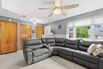 109 Forest Glen Dr, Pittsburgh, PA 15221 - Photo 5