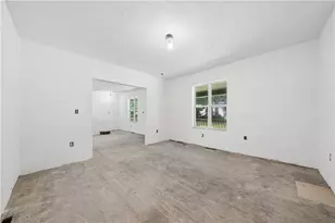 1351-1353 Mt Pleasant Rd, Hempfield Township, PA 15601 - Photo 13
