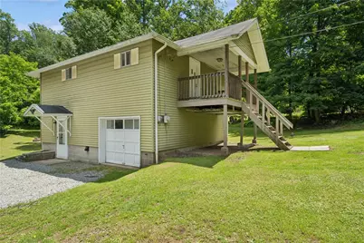 1351-1353 Mt Pleasant Rd, Hempfield Township, PA 15601 - Photo 35