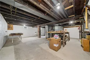 1351-1353 Mt Pleasant Rd, Hempfield Township, PA 15601 - Photo 27