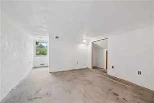 1351-1353 Mt Pleasant Rd, Hempfield Township, PA 15601 - Photo 25