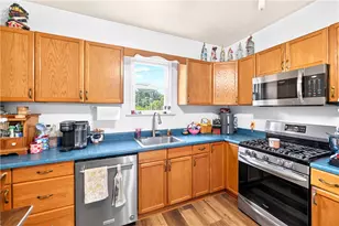 303 W Grant St, Houston, PA 15342 - Photo 11