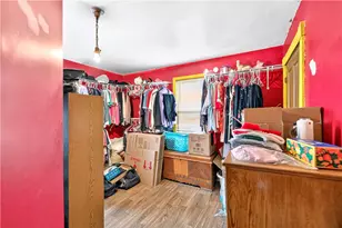 303 W Grant St, Houston, PA 15342 - Photo 25