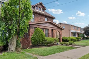 1719 Vance Ave, Coraopolis, PA 15108 - Photo 3