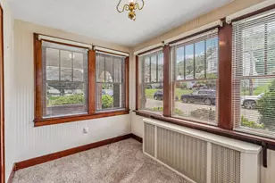 1719 Vance Ave, Coraopolis, PA 15108 - Photo 9
