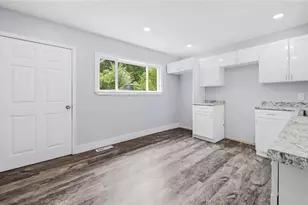276 Lincoln St, Sharon, PA 16146 - Photo 13