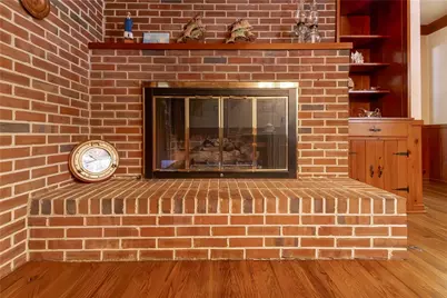 516 Oak Hill Drive, Grove City Boro, PA 16127 - Photo 9