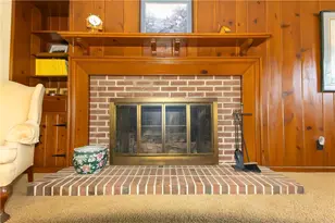 516 Oak Hill Dr, Grove City Boro, PA 16127 - Photo 7