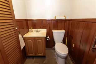 516 Oak Hill Dr, Grove City Boro, PA 16127 - Photo 15