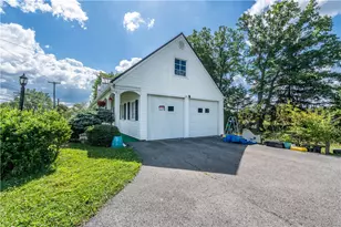 1912 Harlansburg Rd, Hickory Township, PA 16101 - Photo 27