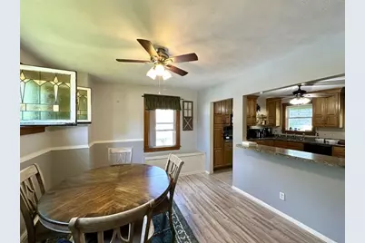 303 E Meyer Avenue, New Castle, PA 16105 - Photo 21