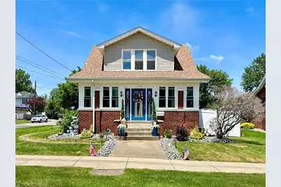 303 E Meyer Avenue, New Castle, PA 16105 - Photo 1