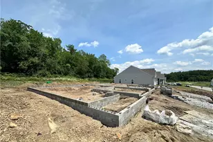 3087 Audrey Dr, Hempfield Township, PA 15601 - Photo 3