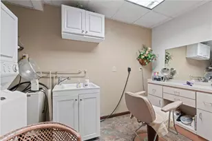 4874 Leona Dr, Pittsburgh, PA 15227 - Photo 23