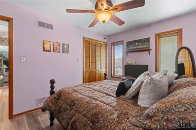 4874 Leona Dr, Pittsburgh, PA 15227 - Photo 17