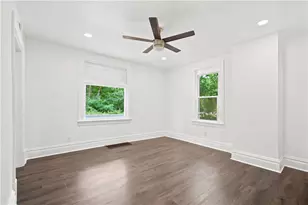 404 Valley Ave, Wall Boro, PA 15148 - Photo 13
