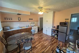 125 Bertha Ave, Donora, PA 15033 - Photo 3