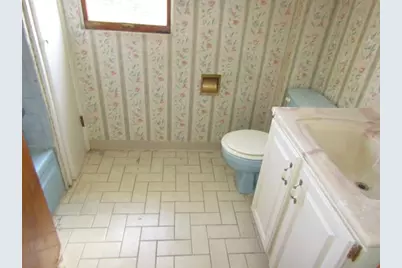 118 Euclid Ave, Stowe Township, PA 15136 - Photo 11