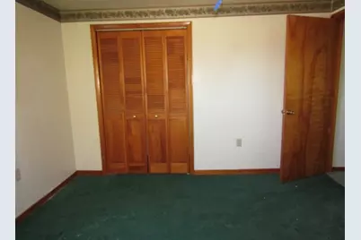 118 Euclid Ave, Stowe Township, PA 15136 - Photo 17