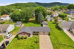 306 Pine St, Zelienople, PA 16063 - Photo 3