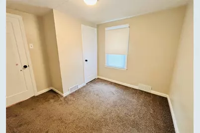 24 Panorama Dr, South Strabane, PA 15301 - Photo 5