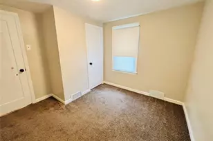 24 Panorama Dr, South Strabane, PA 15301 - Photo 5