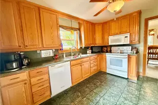 216 S Otter St, Mercer Boro, PA 16137 - Photo 13