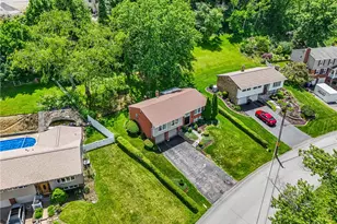 2907 Kings Mill Rd, Bethel Park, PA 15102 - Photo 29