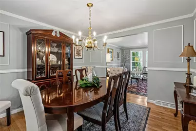 2907 Kings Mill Road, Bethel Park, PA 15102 - Photo 7