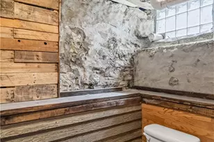 3003 Cobden St, Pittsburgh, PA 15203 - Photo 11