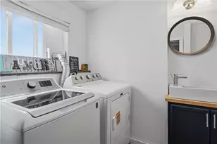 3003 Cobden St, Pittsburgh, PA 15203 - Photo 13