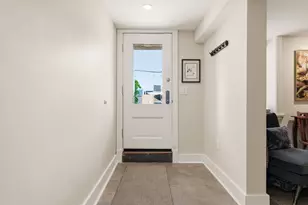 244 E Jefferson St, Pittsburgh, PA 15212 - Photo 7
